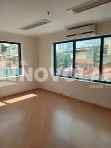 Sala Comercial à venda, 35m² no Santana, São Paulo
