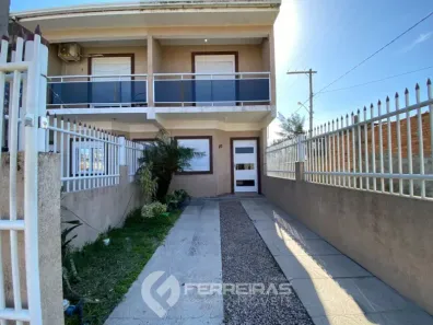 Sobrado com 2 Quartos para alugar, 84m² no Tramandaí, Tramandaí