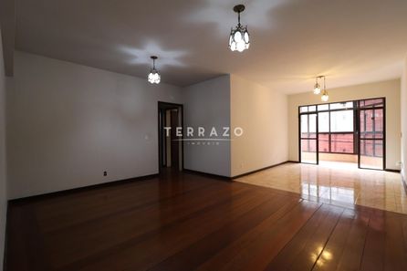 Apartamento com 3 Quartos à venda, 132m² no Alto, Teresópolis