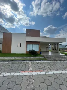 Casa de Condomínio com 3 Quartos à venda, 200m² no Centro, Ananindeua