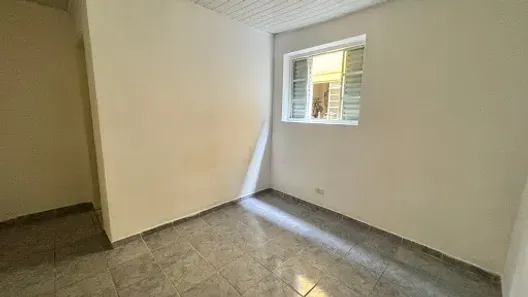 Casa com 1 Quarto para alugar, 40m² no Vila Hebe, São Paulo