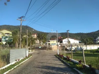 Lote/Terreno à venda, 610m² no Marquês de Maricá, Maricá
