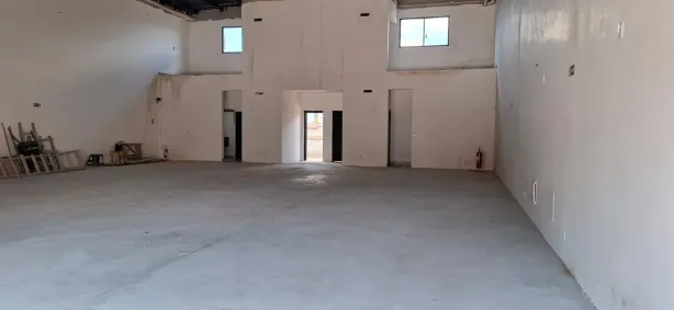 Ponto Comercial para alugar, 301m² no Vila Vianelo, Jundiaí