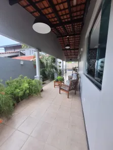 Casa de Condomínio com 3 Quartos à venda, 250m² no Ponta Negra, Manaus