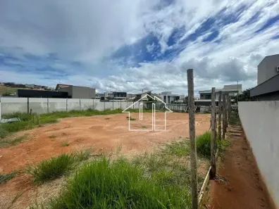 Lote/Terreno à venda, 600m² no Condomínio Residencial Colinas do Paratehy, São José dos Campos