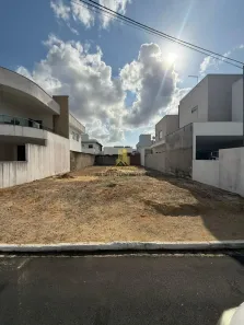 Lote/Terreno à venda, 240m² no Antares, Maceió