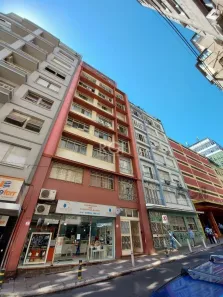 Kitnet à venda, 29m² no Centro Histórico, Porto Alegre