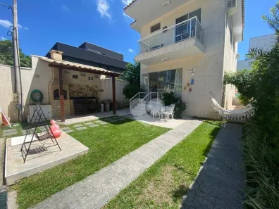 Casa de Condomínio com 4 Quartos à venda, 200m² no Vargem Grande, Rio de Janeiro