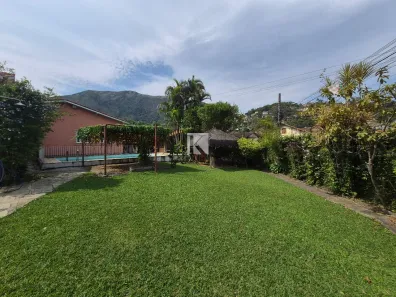 Casa com 12 Quartos à venda, 140m² no Alto, Teresópolis