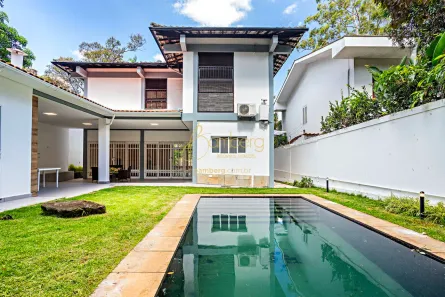 Casa com 4 Quartos à venda, 251m² no Vila Tramontano, São Paulo