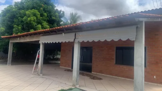 Casa com 3 Quartos para alugar, 200m² no Costa Verde, Várzea Grande