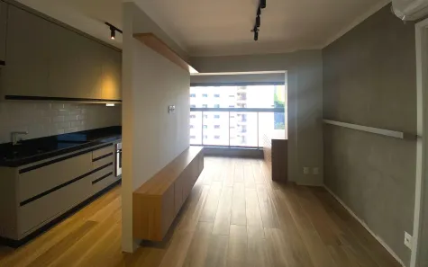 Apartamento com 1 Quarto para alugar, 40m² no Cambuí, Campinas