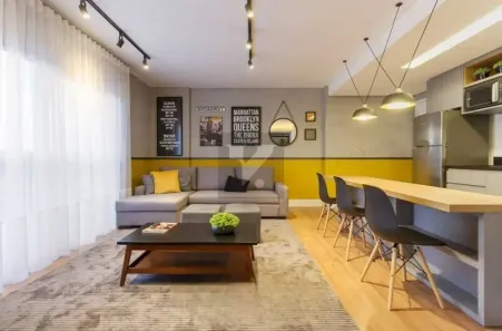 Apartamento com 2 Quartos à venda, 66m² no Centro, Curitiba