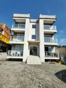 Apartamento com 3 Quartos para alugar, 76m² no Itacolomi, Balneário Piçarras