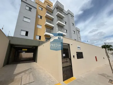 Apartamento com 2 Quartos para alugar, 51m² no Cidade Jardim, São Carlos