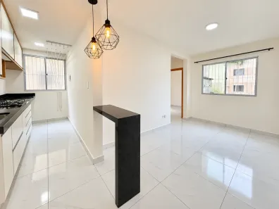 Apartamento com 2 Quartos para alugar, 47m² no Colina de Laranjeiras, Serra