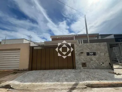 Casa com 3 Quartos à venda, 100m² no Plano Diretor Sul, Palmas