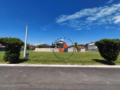 Lote/Terreno à venda, 360m² no Parque São Cristóvão, Taubaté