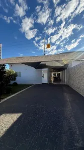 Casa com 3 Quartos à venda, 360m² no São João, Anápolis