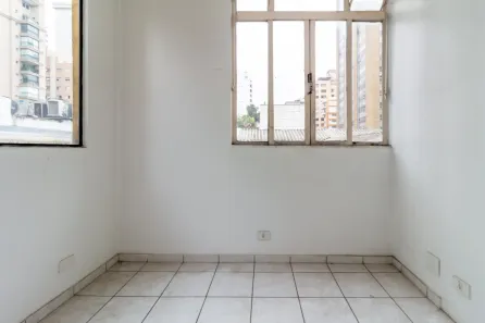 Ponto Comercial para alugar, 38m² no Cerqueira César, São Paulo