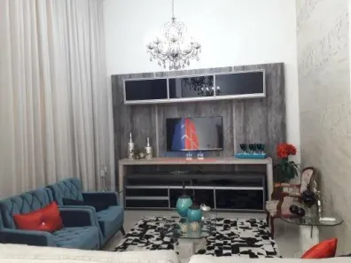 Casa com 3 Quartos à venda, 210m² no Jardim Paulista, Americana