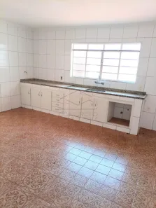 Casa com 3 Quartos para alugar, 200m² no Vila Marimbondo, Lençóis Paulista