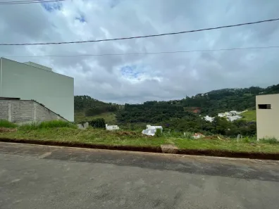 Lote/Terreno à venda, 438m² no Parque Guadalajara, Juiz de Fora