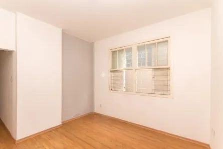 Apartamento com 2 Quartos para alugar, 77m² no Floresta, Porto Alegre