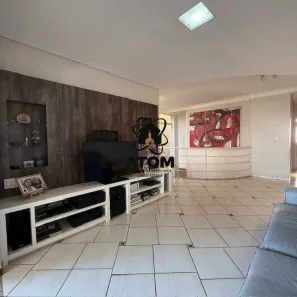 Casa com 4 Quartos à venda, 399m² no Alto São Pedro, Taubaté