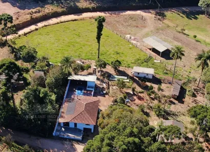 Fazenda/Sítio com 3 Quartos à venda, 220m² no , Carambeí