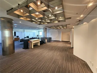 Sala Comercial para alugar, 1090m² no Vila Olímpia, São Paulo