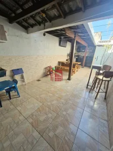 Casa com 2 Quartos à venda, 360m² no Carajás, Contagem