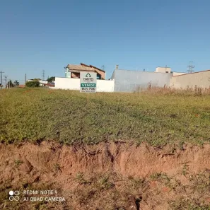 Lote/Terreno à venda, 300m² no Jardim Tropical, Botucatu