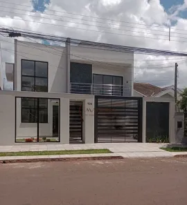 Sobrado com 3 Quartos à venda, 180m² no Parque Avenida, Maringá