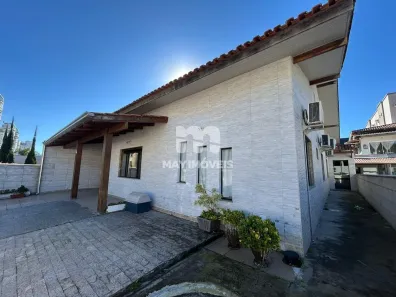 Casa com 4 Quartos à venda, 300m² no Ressacada, Itajaí