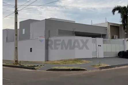 Casa com 2 Quartos à venda, 158m² no Jardim Novo Horizonte, Rondonópolis