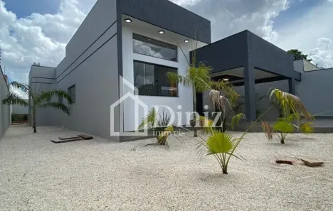Casa com 3 Quartos à venda, 186m² no Privê Lírios do Campo, Anápolis