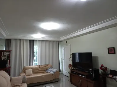 Casa com 3 Quartos à venda, 260m² no Vila Mariana, São Paulo
