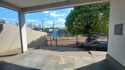 Casa com 3 Quartos para alugar, 75m² no Jardim Presidente, Londrina