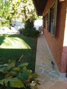 Casa com 3 Quartos para alugar, 200m² no Itaipava, Petrópolis