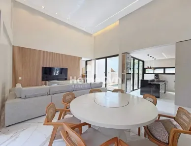 Casa de Condomínio com 3 Quartos para alugar, 250m² no Residencial Goiânia Golfe Clube, Goiânia