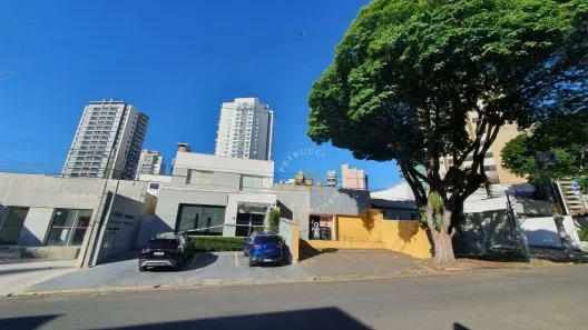 Prédio Comercial à venda, 228m² no Cambuí, Campinas