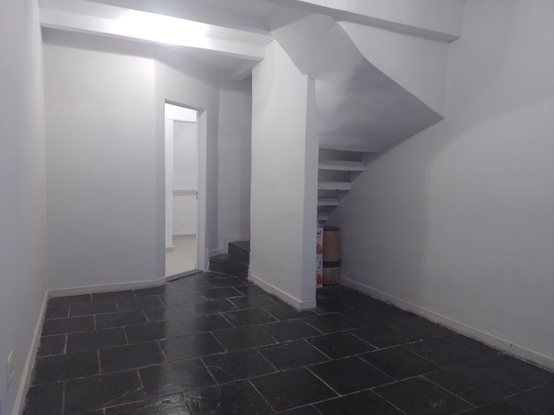 Casa com 2 quartos — Jardim Leblon, Belo Horizonte