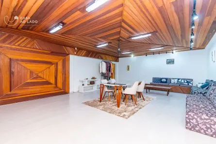 Casa com 4 Quartos à venda, 310m² no Boa Vista, Curitiba