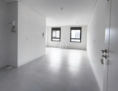 Apartamento com 1 Quarto à venda, 33m² no Carvoeira, Florianópolis