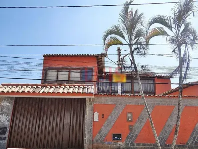 Casa com 5 Quartos à venda, 360m² no Piratininga, Niterói