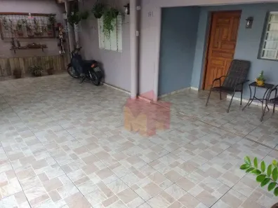 Casa com 4 Quartos à venda, 250m² no Vila Santa Maria, Americana