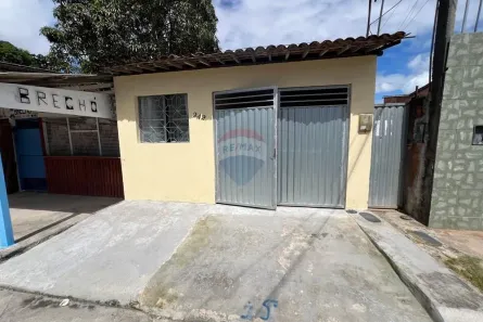 Casa com 2 Quartos à venda, 80m² no Santa Lúcia, Maceió