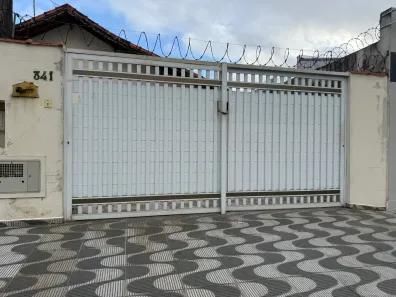 Casa com 2 Quartos para alugar, 75m² no Ocian, Praia Grande
