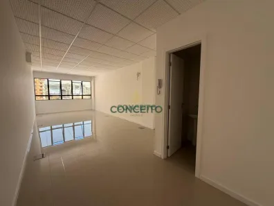 Sala Comercial à venda, 37m² no Itacorubi, Florianópolis